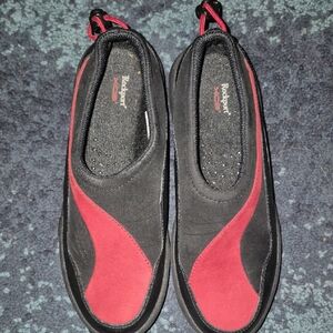 Rockport Women's Black and Red Athletic Slip-On Shoes